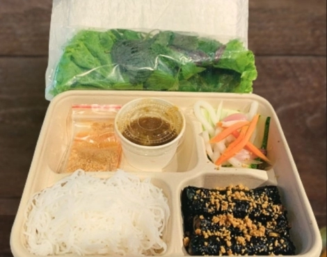 Ong U Grilled Beef in Betel Leaves Ong U Grilled Beef in Betel Leaves