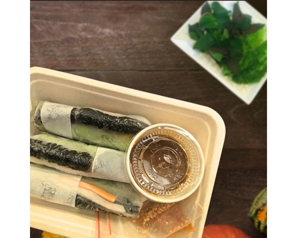 Ong U Grilled Beef with Betel Leaves Spring Roll Ong U Grilled Beef with Betel Leaves Spring Roll